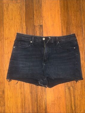 Universal Thread Dark Blue High-Rise Denim Shorts